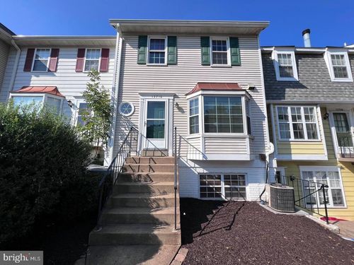 26e-13710 Autumn Vale Ct, CHANTILLY, VA, 20151-3512 | Card Image