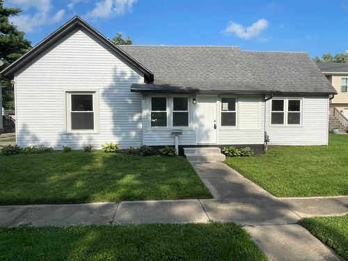 3 N Jefferson St, Harvard, IL, 60033-3019 | Card Image