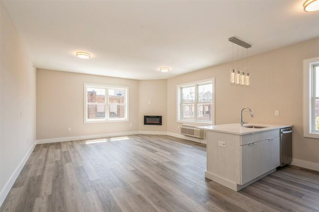 6108 Hudson Ave, Home with 1 bedrooms, 1 bathrooms and null parking in West New York NJ | Image 9