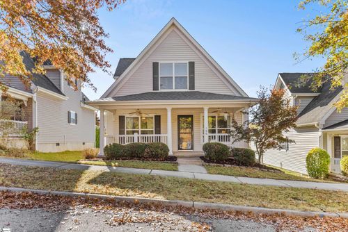 106 Provence St, Greenville, SC, 29607-6321 | Card Image