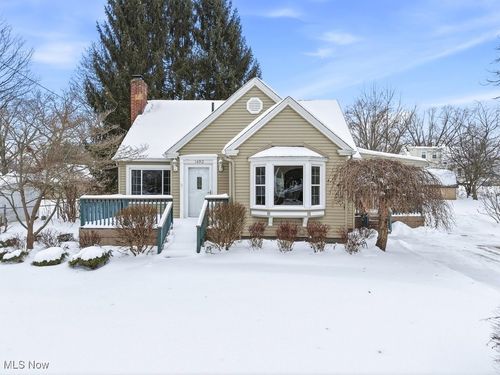 1492 Onondago Ave, Akron, OH, 44305-2052 | Card Image