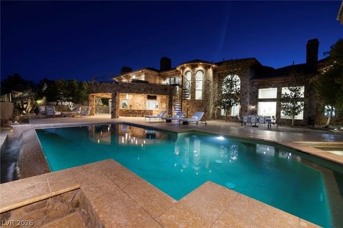 4 Ayden Dr, Henderson, NV, 89052-6669 | Card Image