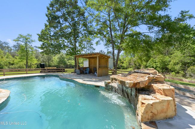 POOL | Image 33