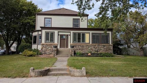 209 Oak Ave Sw, Montgomery, MN, 56069-1237 | Card Image