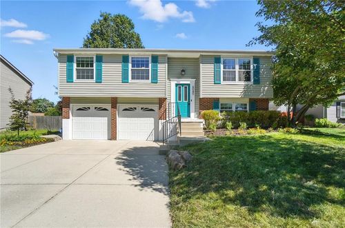 6045 Pine Glen Ln, Dayton, OH, 45424-4476 | Card Image