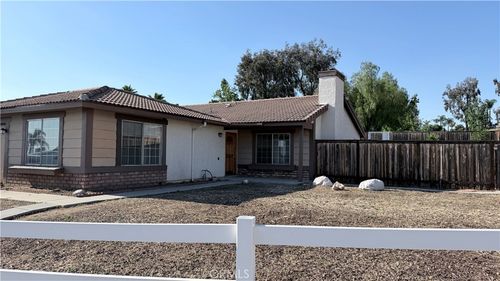 24856 Sunday Dr, Moreno Valley, CA, 92557-5141 | Card Image