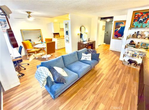 310-100 Atlantic Ave, Long Beach, CA, 90802-5147 | Card Image