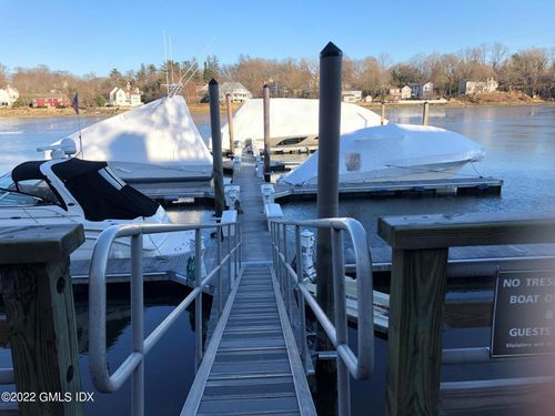 slip-e8-7 River Rd, Cos Cob, CT, 06807-2723 | Card Image