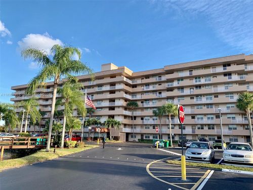 apt-507-250 Jacaranda Dr, Plantation, FL, 33324-2534 | Card Image