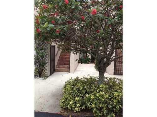 412-6654 Villa Sonrisa Dr, Boca Raton, FL, 33433-4015 | Card Image