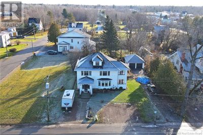 209 Main St, House other with 3 bedrooms, 3 bathrooms and null parking in Chipman NB | Image 2