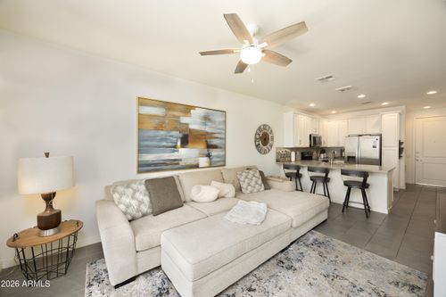 232-2511 W Queen Creek Rd, Chandler, AZ, 85248-0140 | Card Image