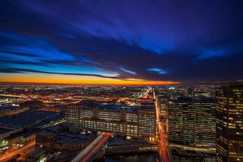 unit-4214-235 W Van Buren St, Chicago, IL, 60607-3945 | Card Image