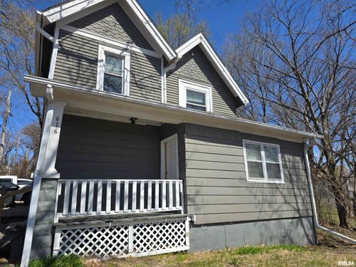 616 E 6th St, Davenport, IA, 52803-5704 | Card Image