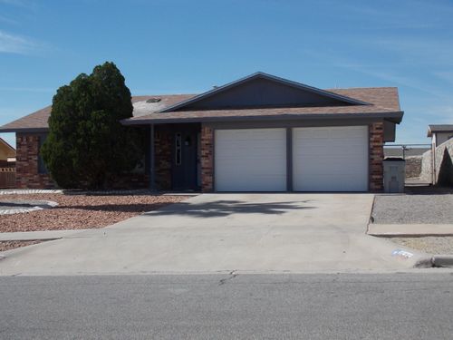 1525 Bob Smith Dr, El Paso, TX, 79936-6002 | Card Image