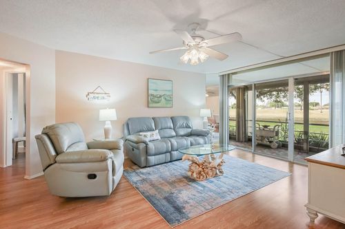 106-3755 Via Poinciana, Lake Worth, FL, 33467-2832 | Card Image