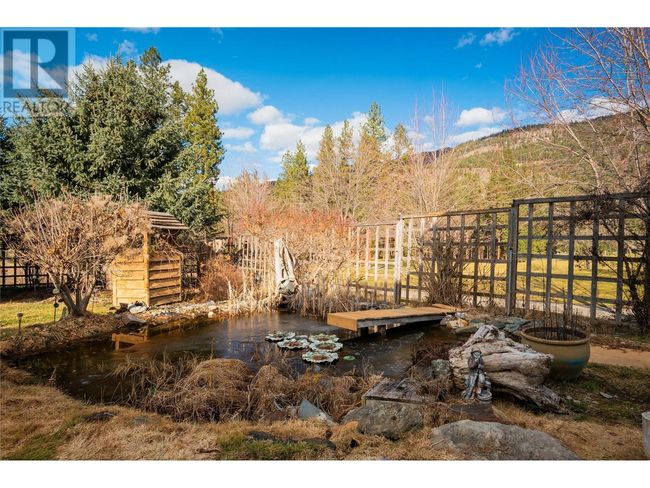 250 1 St Ave, House other with 3 bedrooms, 5 bathrooms and 3 parking in Kootenay Boundary BC | Image 64