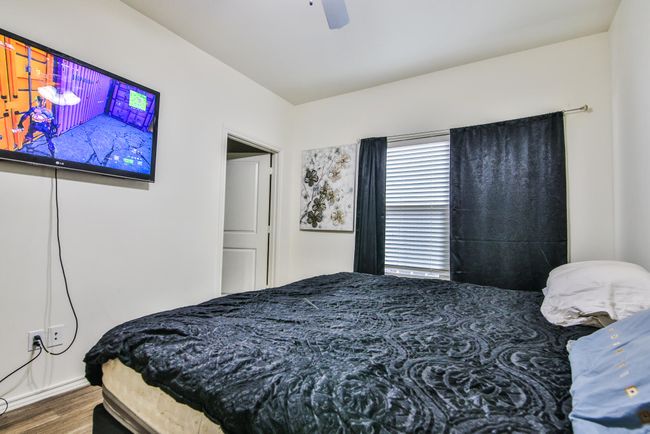 6906 20 Th St, Townhouse with 3 bedrooms, 2 bathrooms and null parking in Lubbock TX | Image 7
