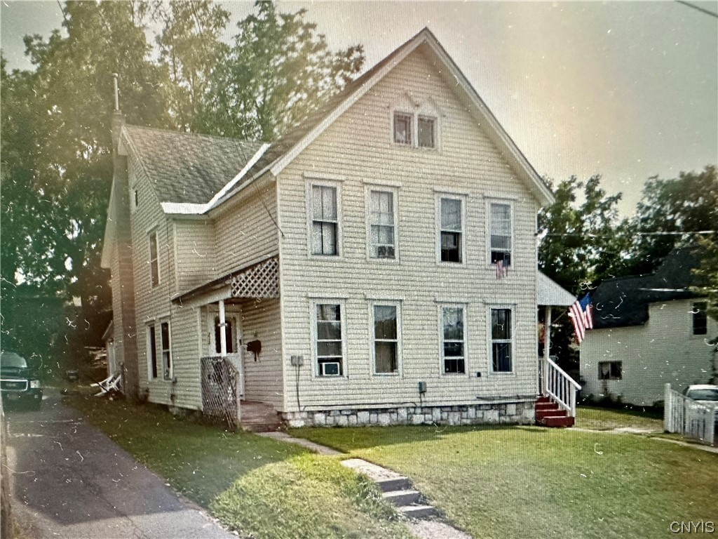 Main St, Watertown, NY 13601