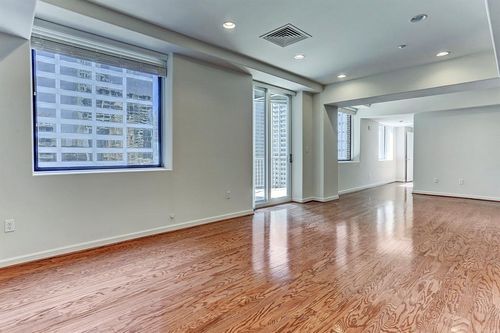 1806-914 Main St, Houston, TX, 77002-6222 | Card Image