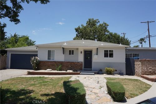 7633 Enfield Ave, Reseda, CA, 91335-2130 | Card Image