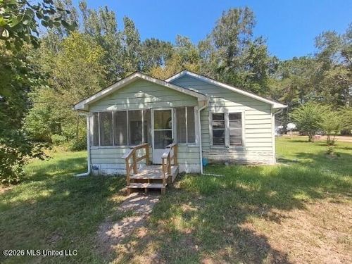 407 Williams Dr, Waynesboro, MS, 39367-7722 | Card Image