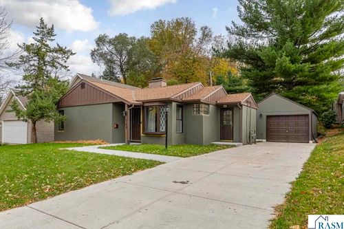 107 Gwyn Ave, Mankato, MN, 56001-1778 | Card Image