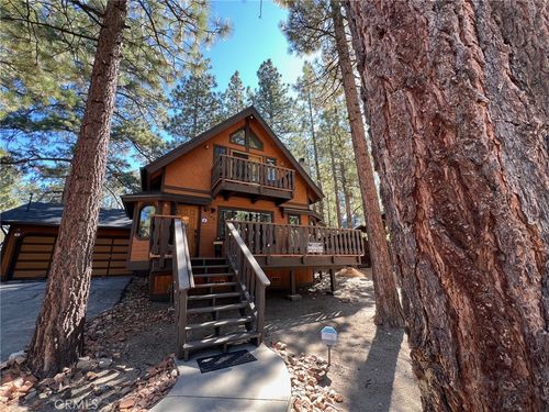 145 Pinon Pl, Big Bear Lake, CA, 92315 | Card Image