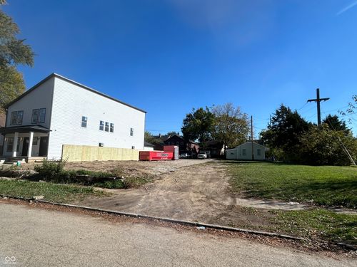 67 S Dearborn St, Indianapolis, IN, 46201-4201 | Card Image