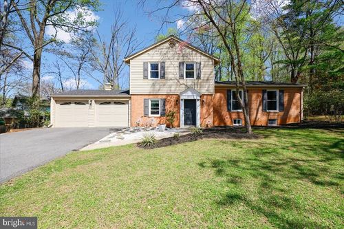 11117 Whisperwood Ln, NORTH BETHESDA, MD, 20852-3667 | Card Image