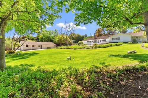 2 Eucalyptus Ln, Rolling Hills, CA, 90274-5010 | Card Image