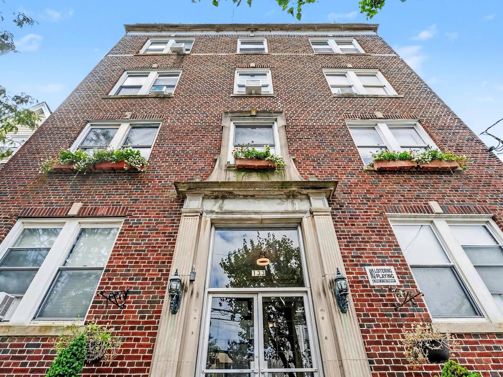 Residential in North Bergen