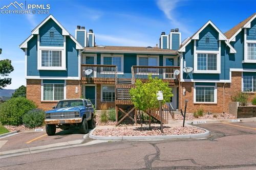 6438 Village Ln, Colorado Springs, CO, 80918-8354 | Card Image