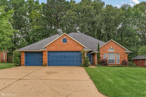 210 Country Club Dr, Benton, LA, 71006-9463 | Card Image