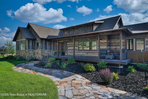 162 Wapiti Run, Swan Valley, ID, 83449-7716 | Card Image