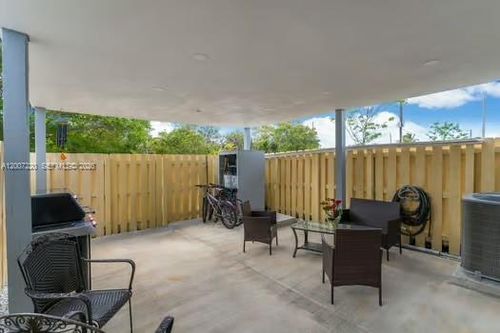 27704 Sw 156th Ct, Homestead, FL, 33032-7255 | Card Image