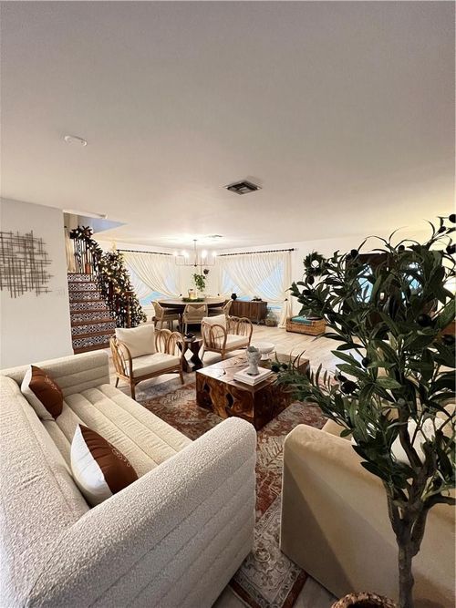 18764 Nw 89th Ct, Hialeah, FL, 33018-6279 | Card Image