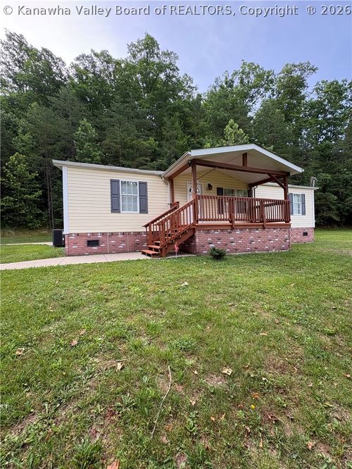 393 Sams Fork Road, Hurricane, WV, 25526 | Card Image