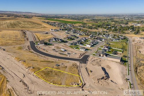 3066 Lancer Ave, Ammon, ID, 83406-1324 | Card Image