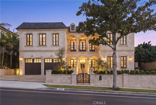 2027 Santiago Dr, Newport Beach, CA, 92660-3836 | Card Image