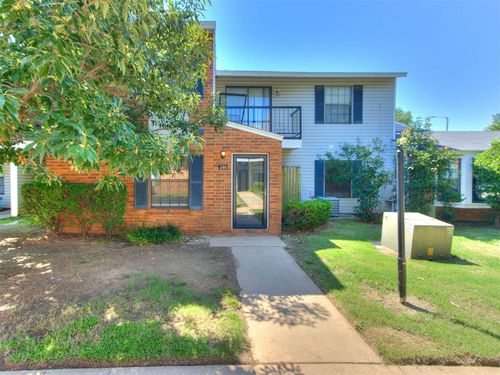 apt-146-3000 Chautauqua Ave, Norman, OK, 73072-7749 | Card Image