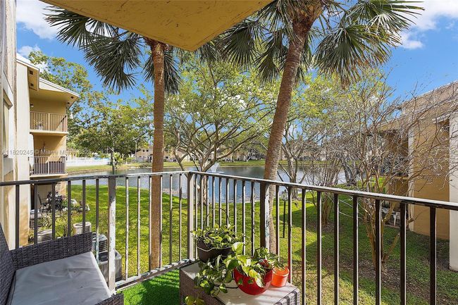 APT-207 - 251 Palm Cir W, Condo with 2 bedrooms, 1 bathrooms and null parking in Pembroke Pines FL | Image 25