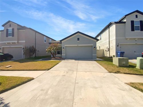 7423 Pool Compass Loop, WESLEY CHAPEL, FL, 33545-5266 | Card Image