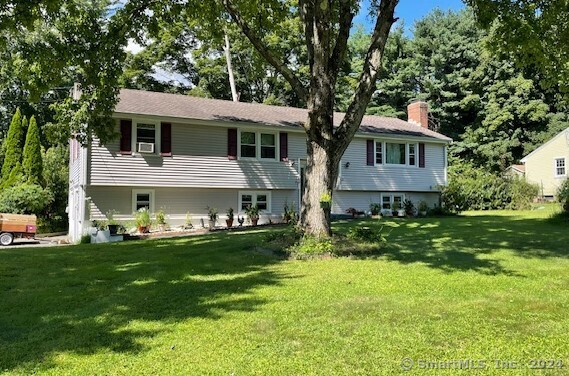 Glenwood Dr, Windsor, CT 06095