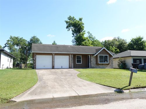 6315 Roughlock St, Houston, TX, 77016-1332 | Card Image
