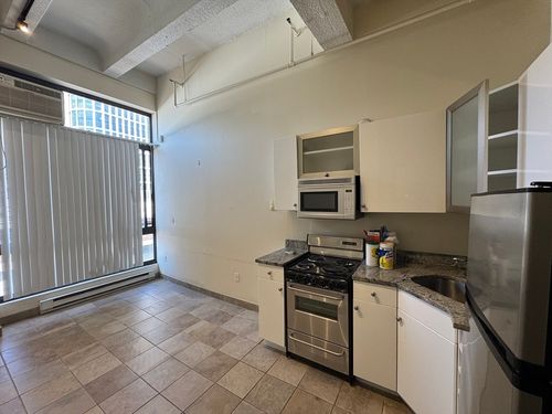 517-12 Stoneholm St, Boston, MA, 02115-2978 | Card Image