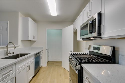 1130-7885 W Flamingo Rd, Las Vegas, NV, 89147-7423 | Card Image