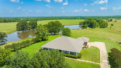 2060 Fm 44 W, De Kalb, TX, 75559-2641 | Card Image