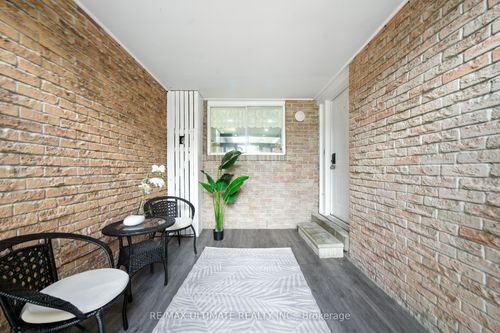 1553 Geta Cir, Pickering, ON, L1V3B5 | Card Image