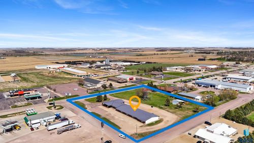1409 Cedar St Street, Beresford, SD, 57004 | Card Image